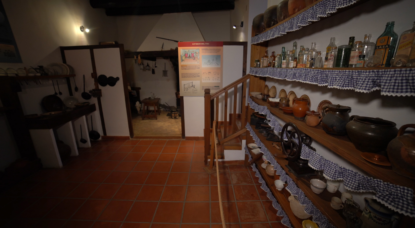 MUSEO ETNOLÓGICO &quot;EL MASMUT&quot;